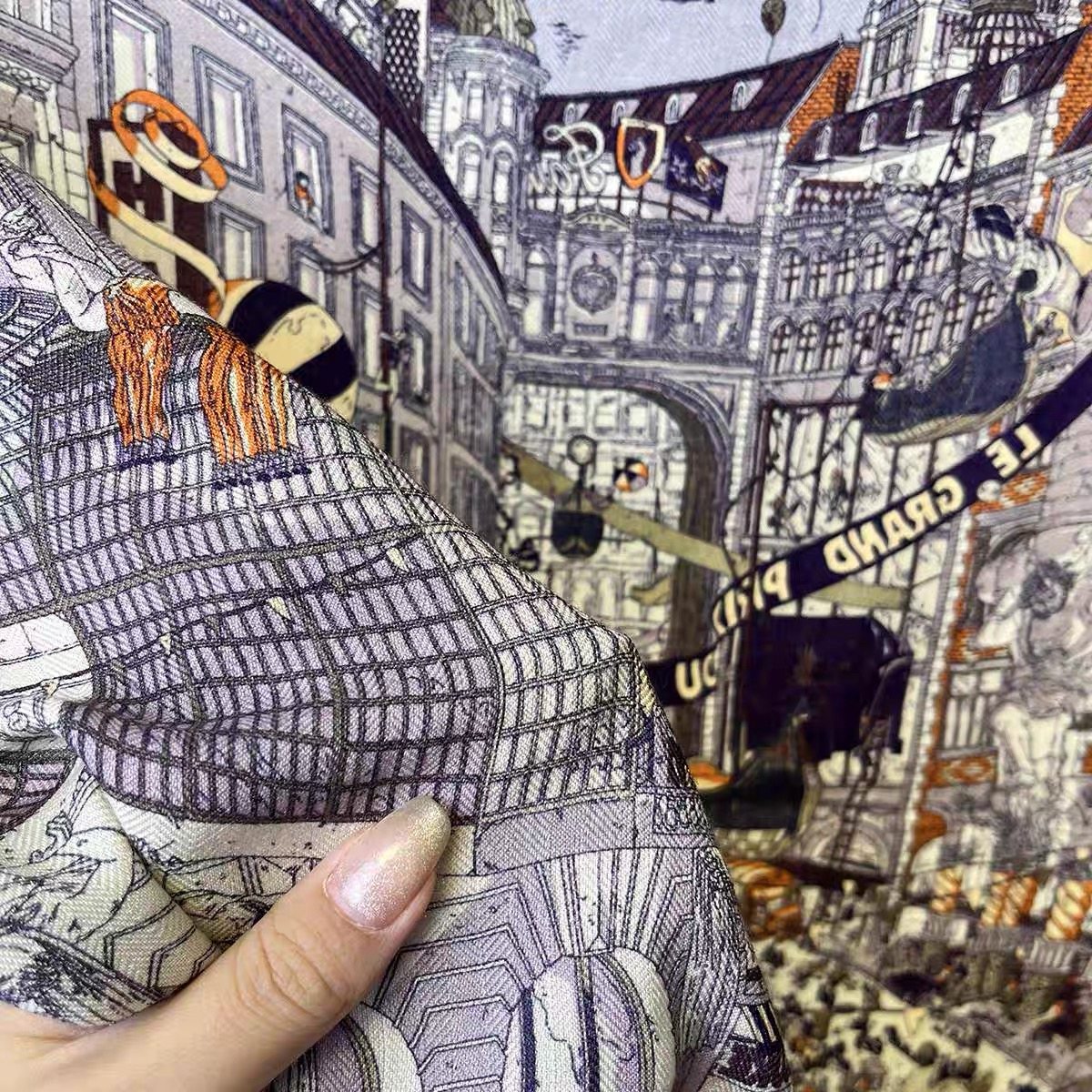 Двусторонний дизайнерский шарф – обзор и цена Winter Clothing Hong Kong